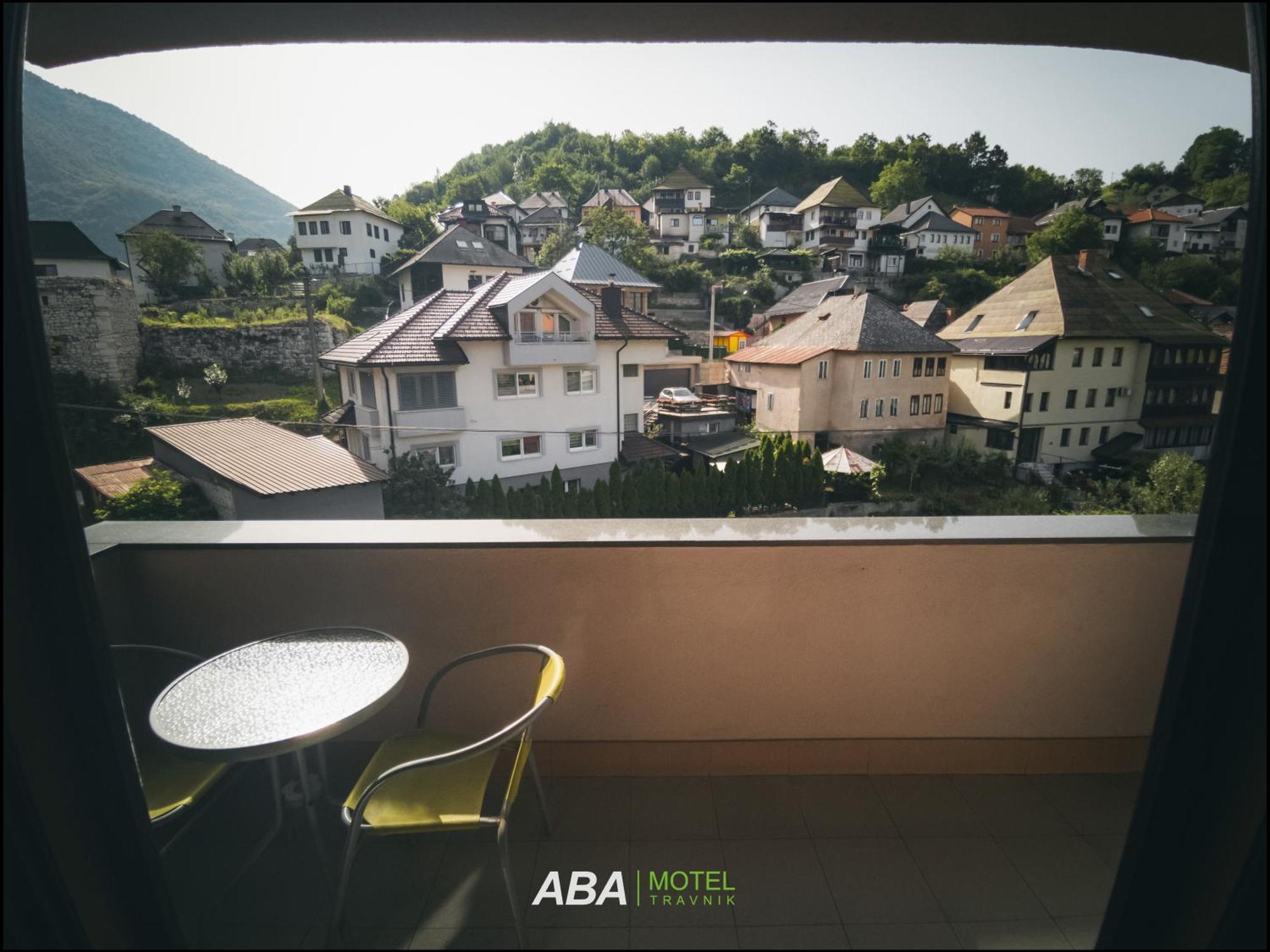 Garni Motel Aba Travnik Eksteriør bilde