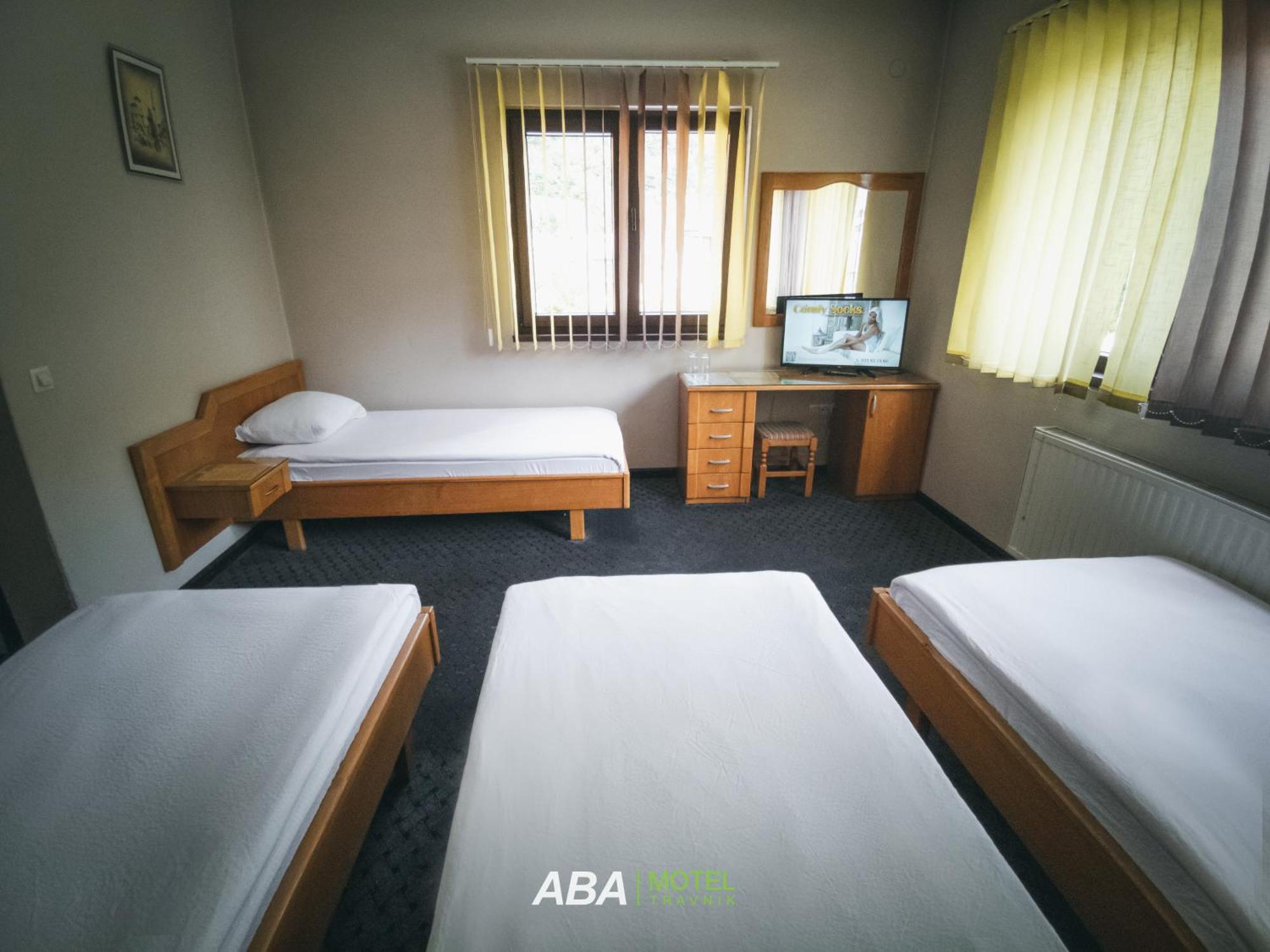 Garni Motel Aba Travnik Eksteriør bilde