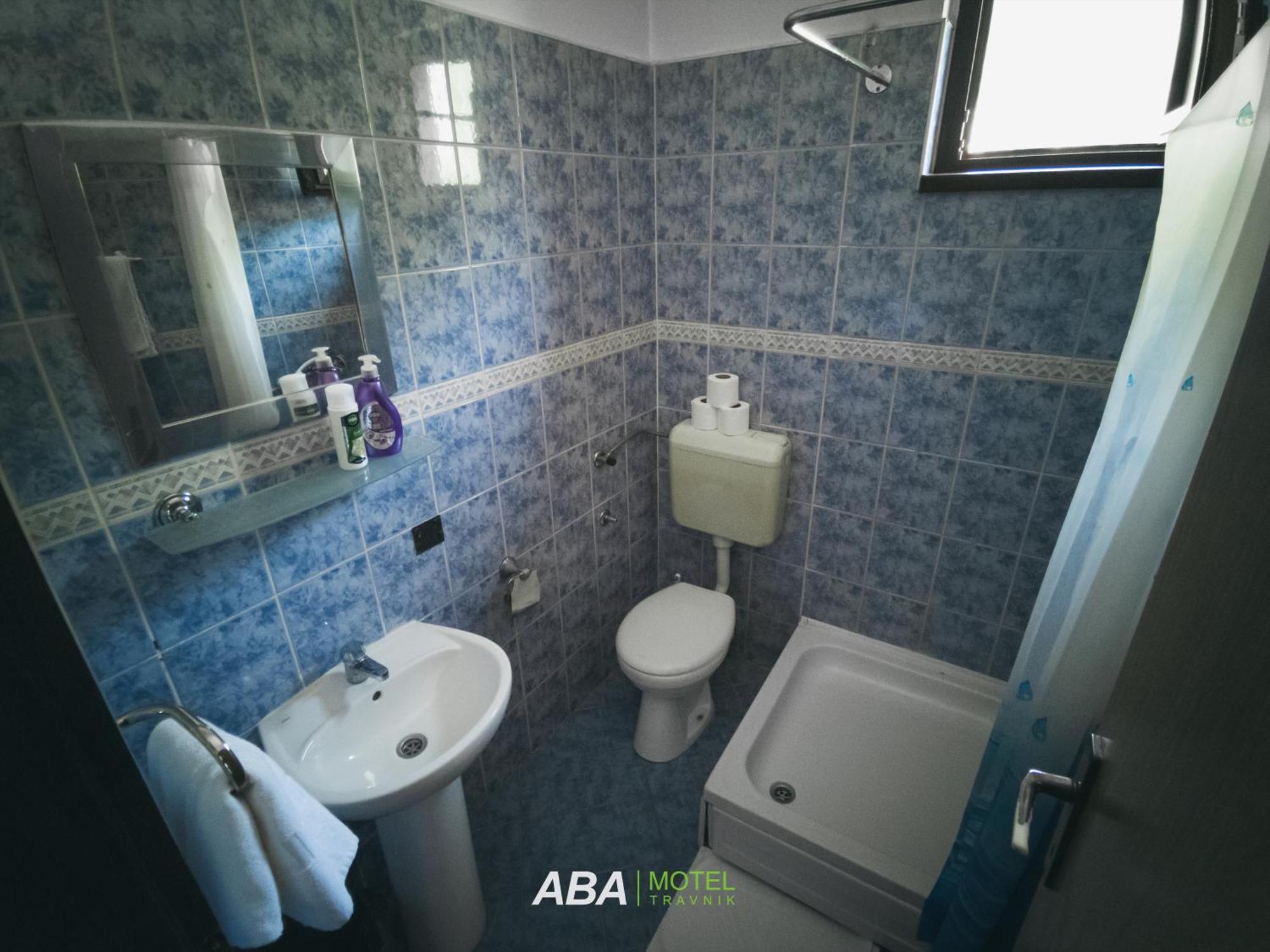 Garni Motel Aba Travnik Eksteriør bilde