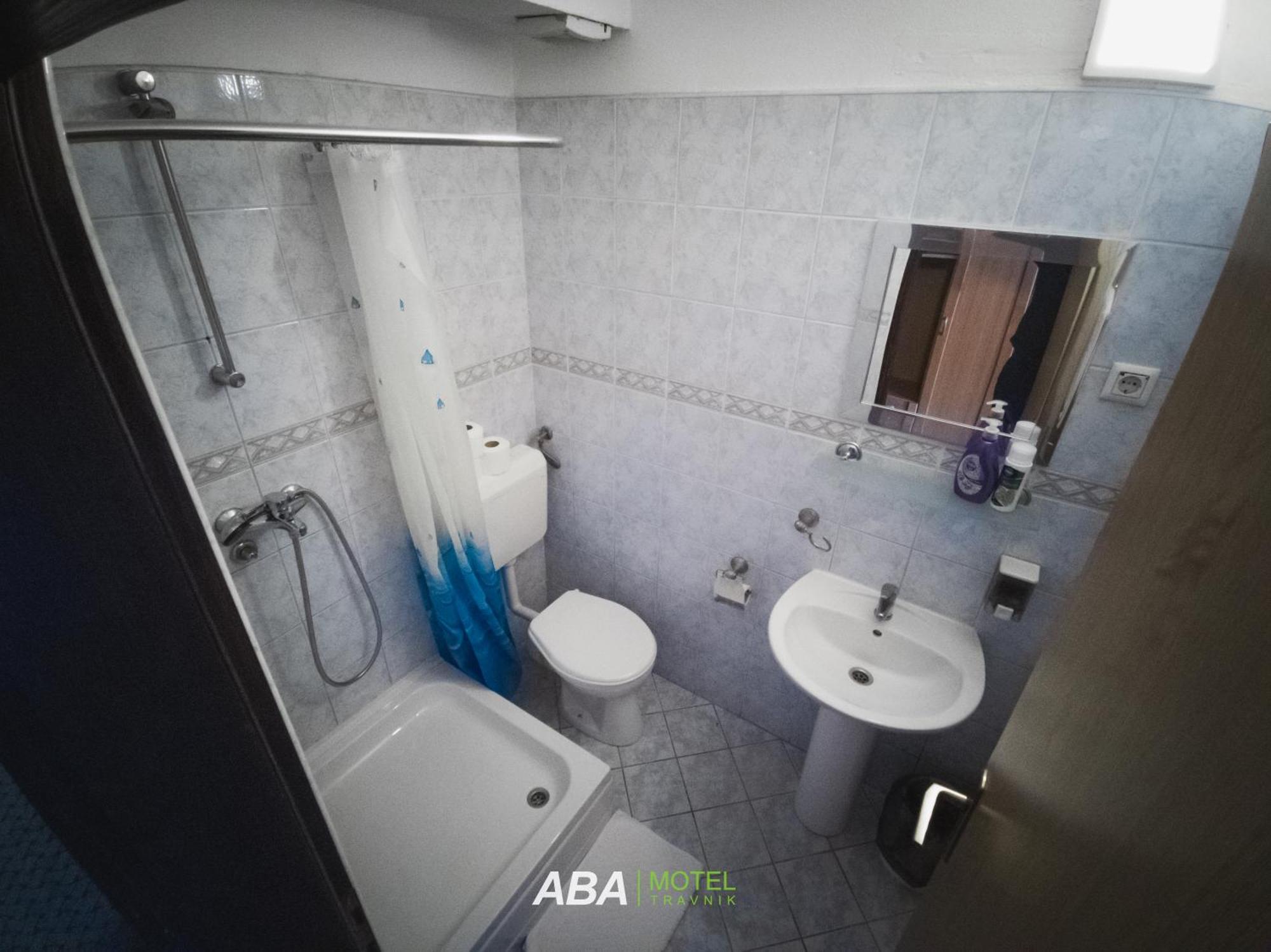 Garni Motel Aba Travnik Eksteriør bilde