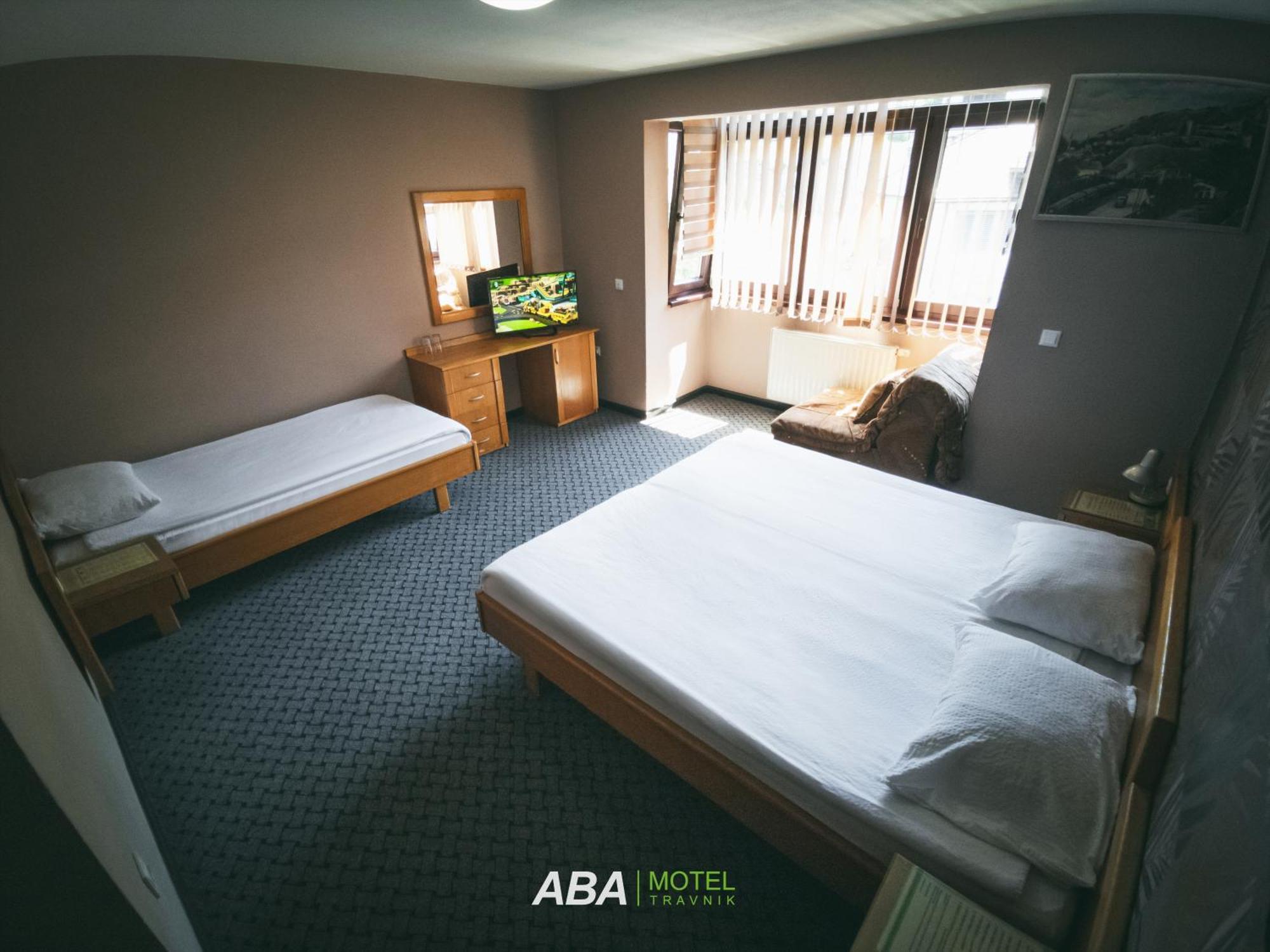 Garni Motel Aba Travnik Eksteriør bilde