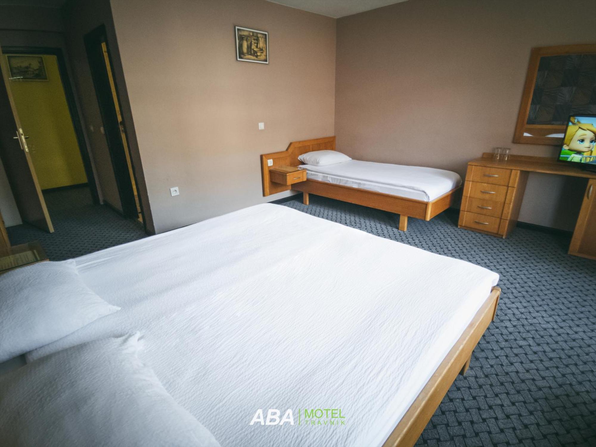 Garni Motel Aba Travnik Eksteriør bilde