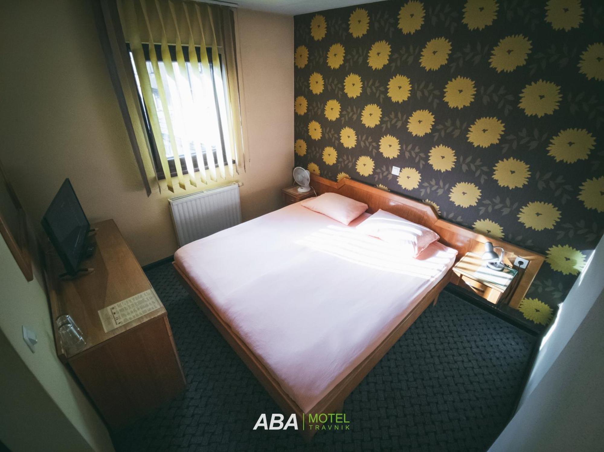 Garni Motel Aba Travnik Eksteriør bilde