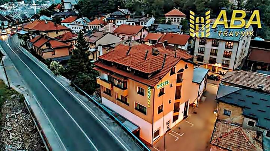 Garni Motel Aba Travnik Eksteriør bilde